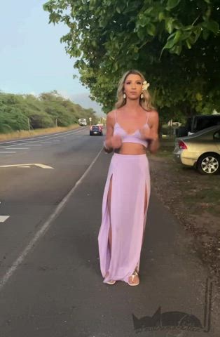 Being on vacation always puts me in the mood for risky flashing :) [GIF] : video clip