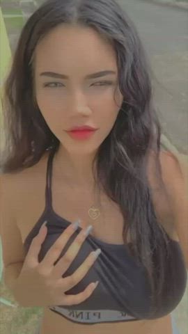 I just couldn't resist getting my tits out : video clip