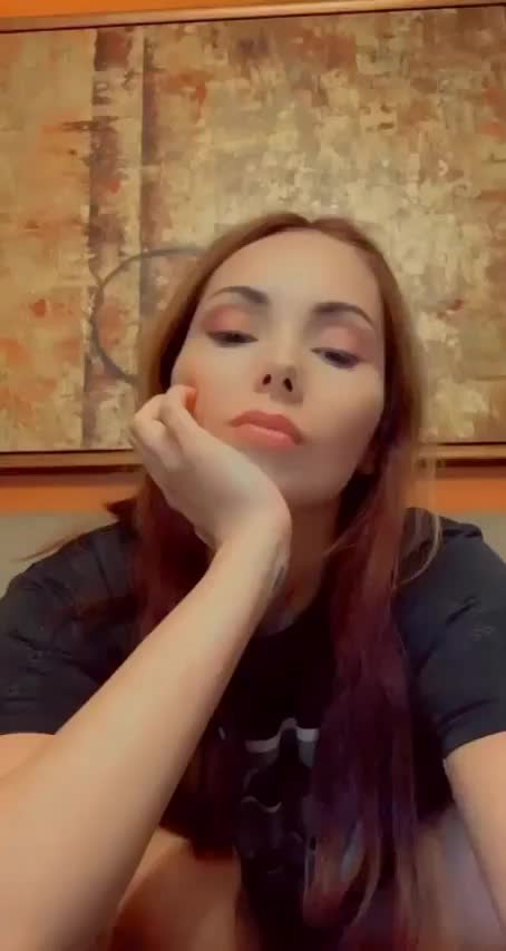 I need someone's cum in me : video clip
