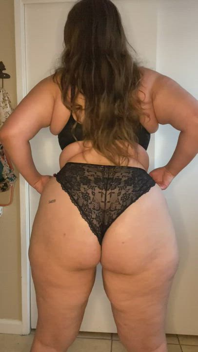 wish i was dripping your cum : video clip
