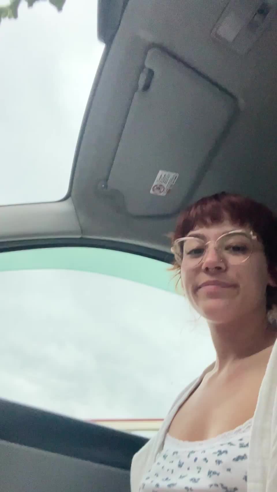 Im going to fucck one lucky redditor that likes this : video clip