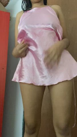 cute mommy's tits that are full of milk : video clip