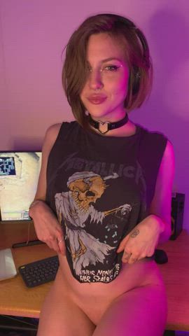 I hope you like my boobs : video clip