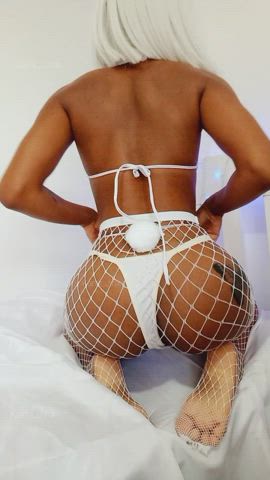 Do you like a Brazilian ass? : video clip