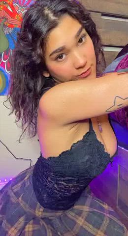 Let me show you what an 18 yo can do : video clip