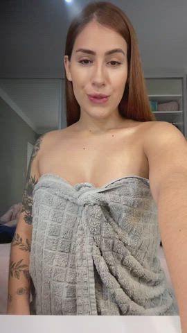 I'll let the first one who pick my towel lick my nipples for an hour or two. Deal? : video clip