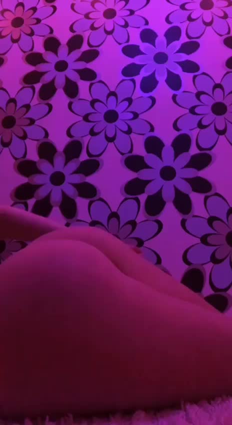 Doggy style baby, you like? : video clip