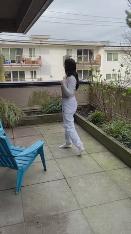 My neighbors love me! [GIF] : video clip