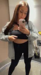 Flashing on train 😈[gif] : video clip