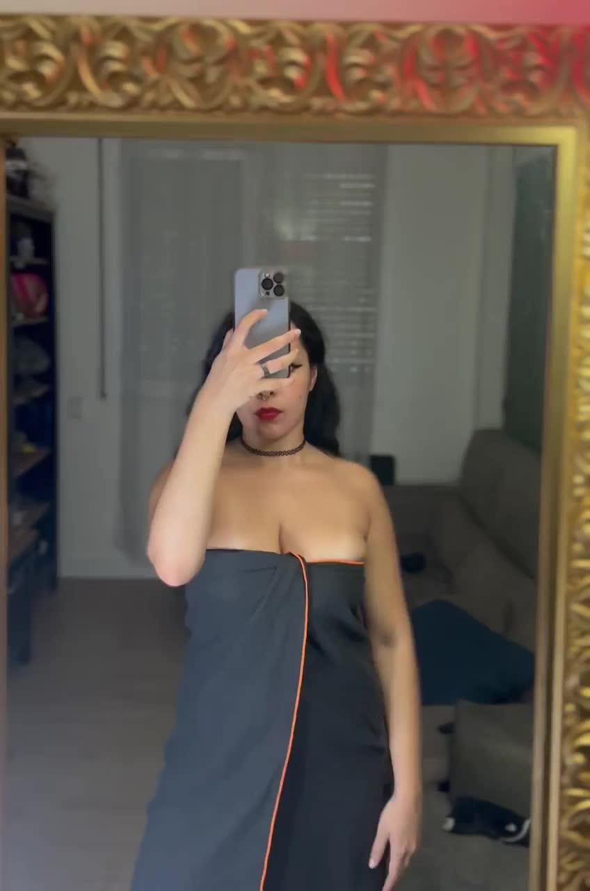 This is me wishing you a good night : video clip