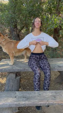 Letting my tits breath at the park [GIF] : video clip