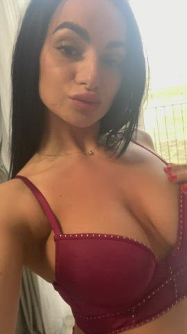 What would you do to me if I stand in front of you like that??? 🥺 Tell me in my DM's 🥺 : video clip