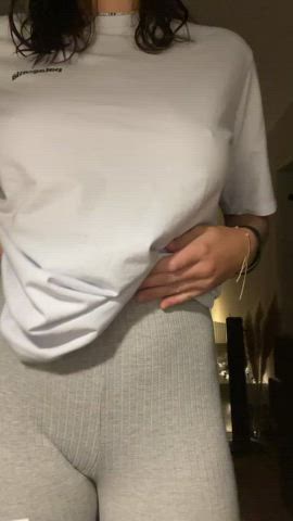 I love my new Patagonia shirt 🥰 : video clip