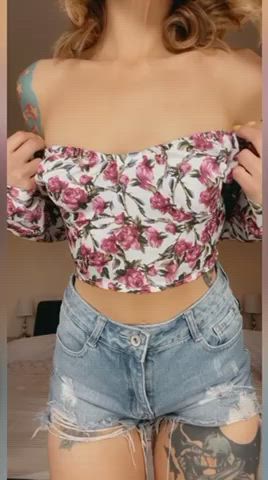 Do you like Milfs? 44y/o British Mum of 3 : video clip