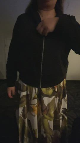 Letting the girls out : video clip