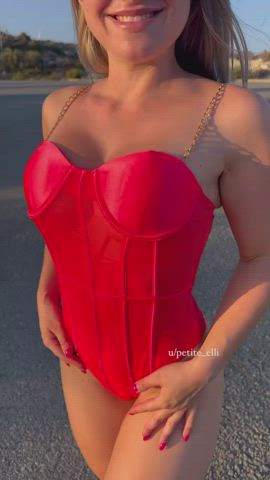 Bigger than you thought, trust me 😜 : video clip