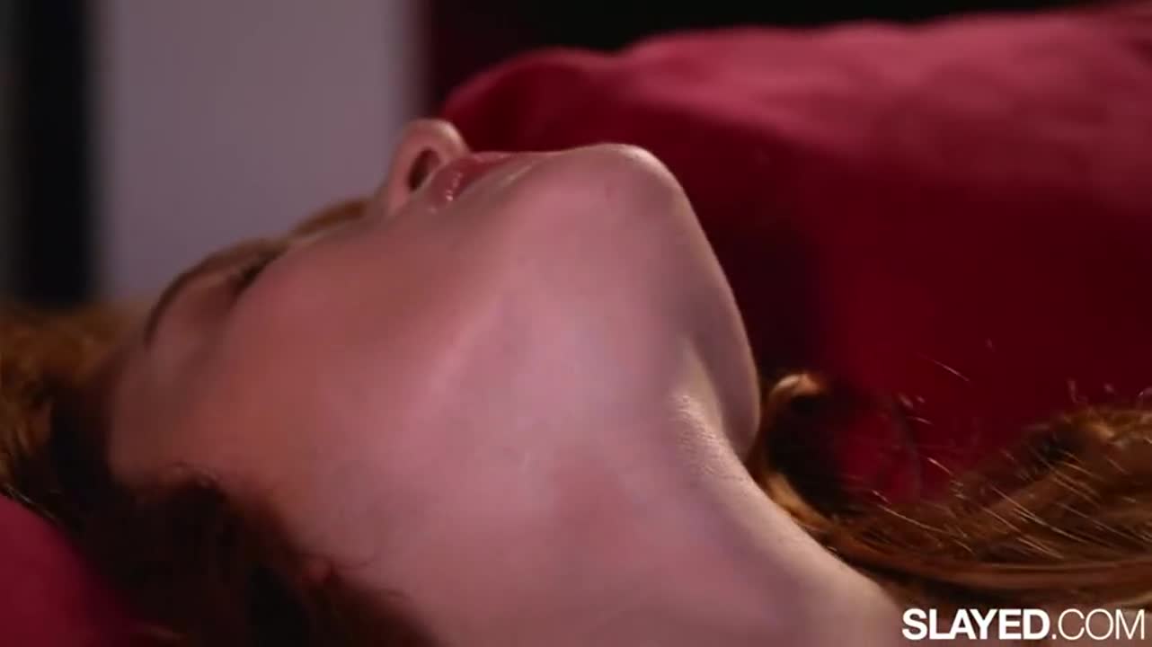 Eva Elfie X Little Caprice : video clip