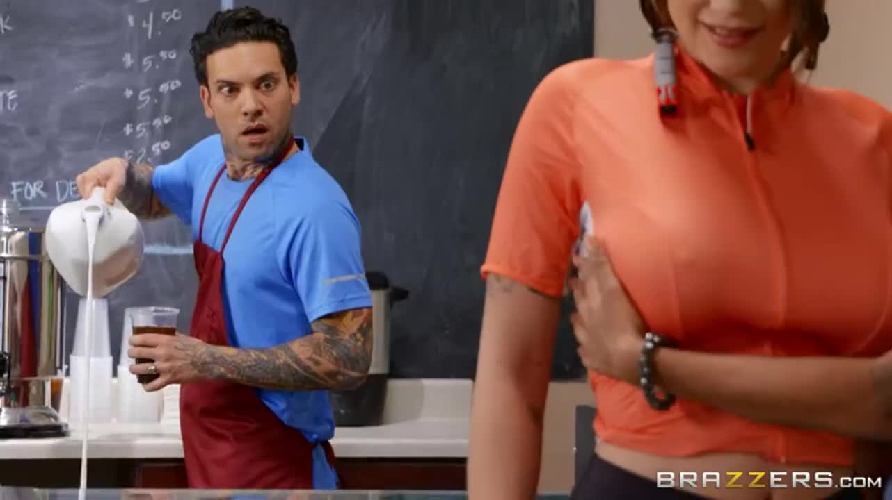 Brazzers - Gabbie Carter - Easy Ride-Her : video clip