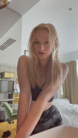 Would you let me make you hard everyday? : video clip