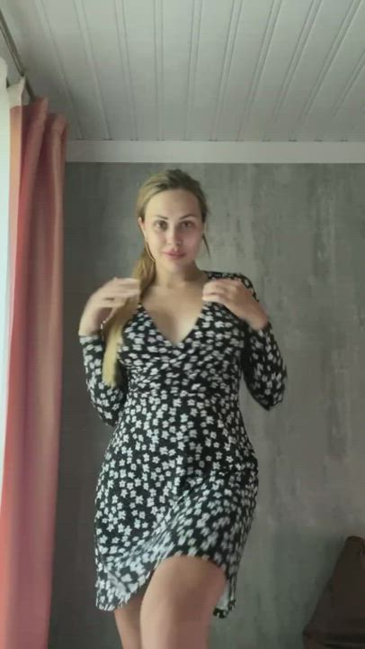 I want my little pussy played with :( : video clip