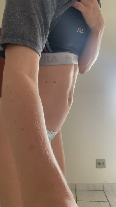 I bet you’d love to see me naked 😈 : video clip