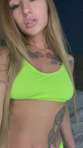 My slender body and small tits love to have fun : video clip