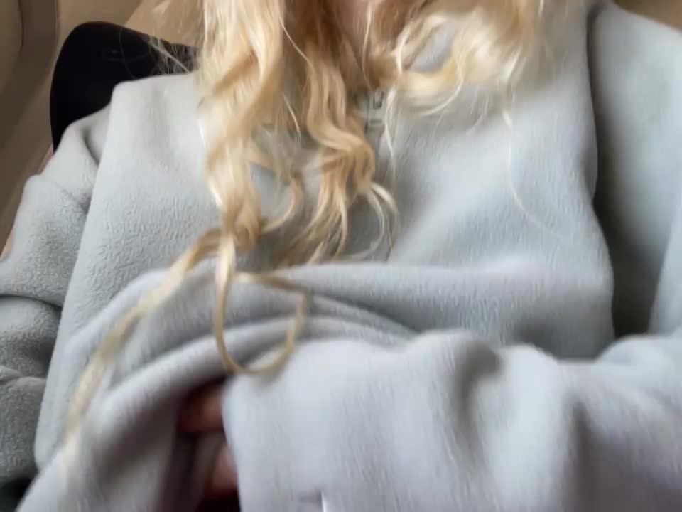 making my trip a little more exciting [gif] [OC] : video clip