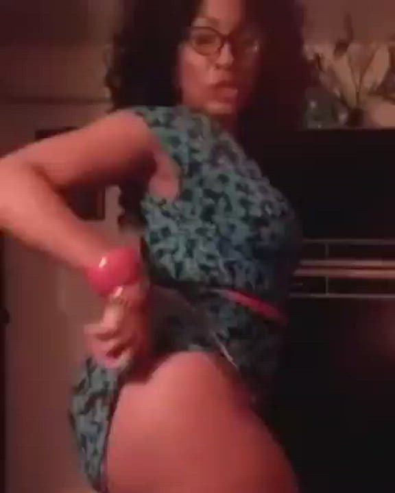 Who’s this : video clip