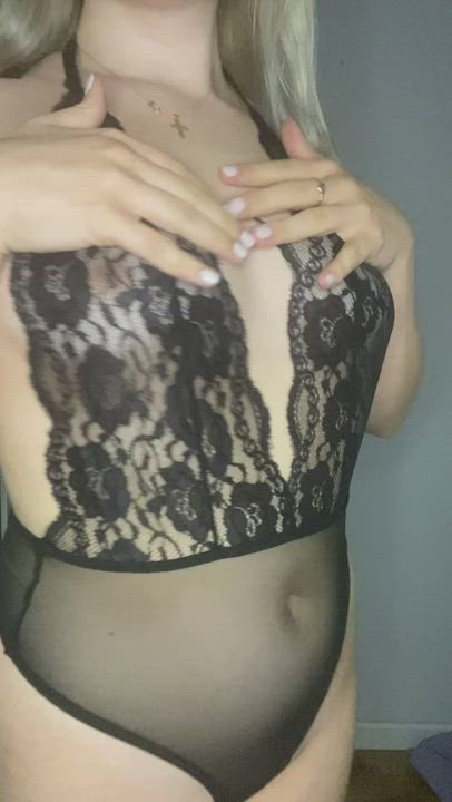 Here is my application to be your slut : video clip