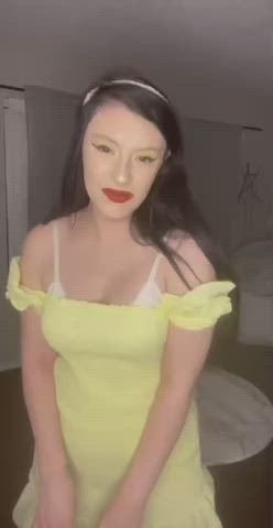 What you see at the beginning of the date vs What you see at the end of the date ☺️😇 [f] [oc] : video clip