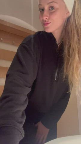 My boobs are too nice to be trapped in a bra :3 : video clip