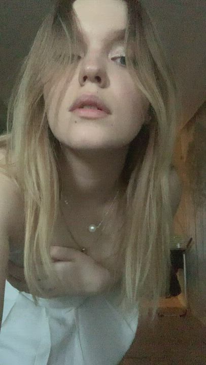 Wanna come over? : video clip