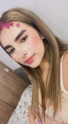 Would you love to mess up with me in my bed? Yes you! : video clip