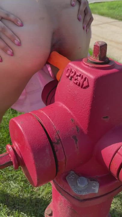 What do you think of this daddy? : video clip