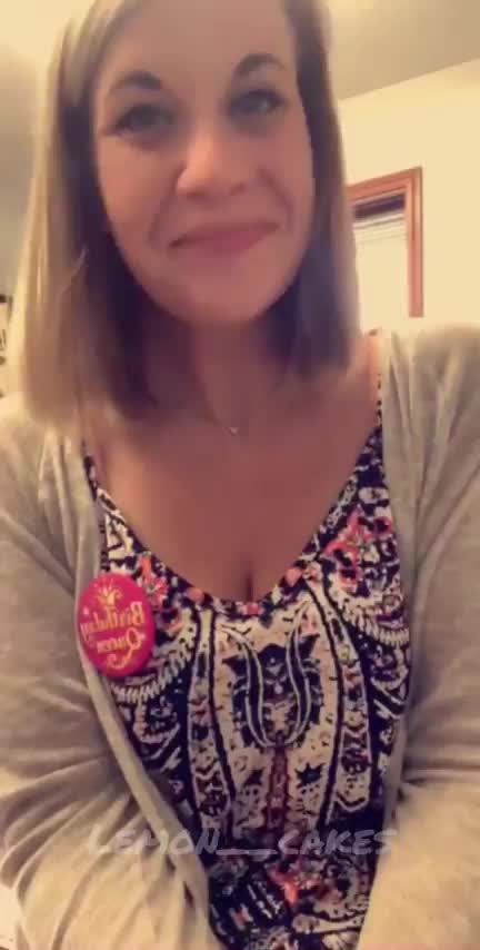 you’re allowed to flash in the office on your bday😅 : video clip