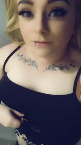 They’re fun to play with, want a turn? 😋 : video clip