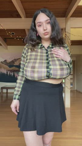 My J cups wanted to say hi. : video clip