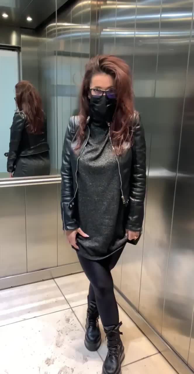 I was either gonna get caught or get away with it [gif] : video clip