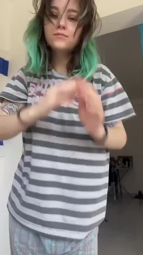 help me undress and pleasure this ass please?🍉 : video clip