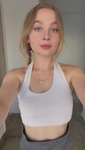Hope I’m fit enough for you to wanna fill up : video clip