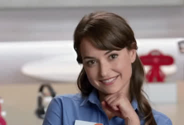 Milana Vayntrub forgetting what to do because she can’t stop staring at you… : video clip