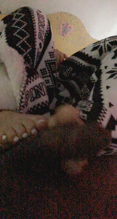 Who’s feet can I borrow next :) : video clip