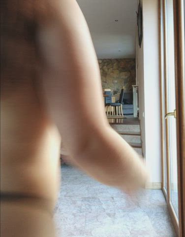 Would you follow my curves to my room? : video clip