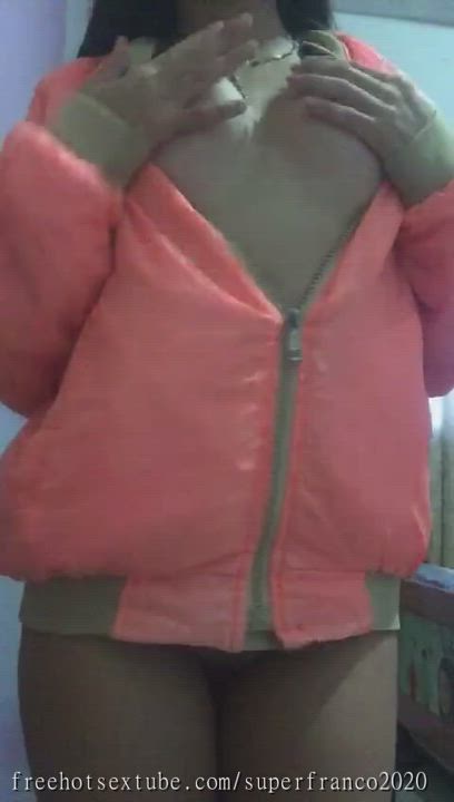 Sharing My Big Butt with Internet Extrangers to Show Him I Am a Real Whore. : video clip