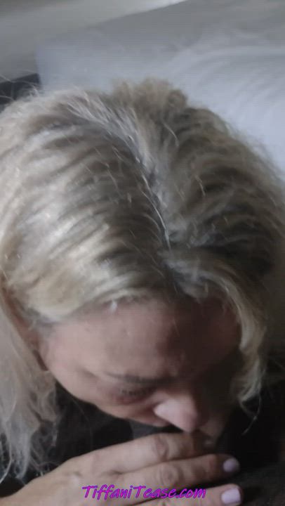 Slut Wife Sucking ANOTHER BBC!! 😈💋♠ : video clip