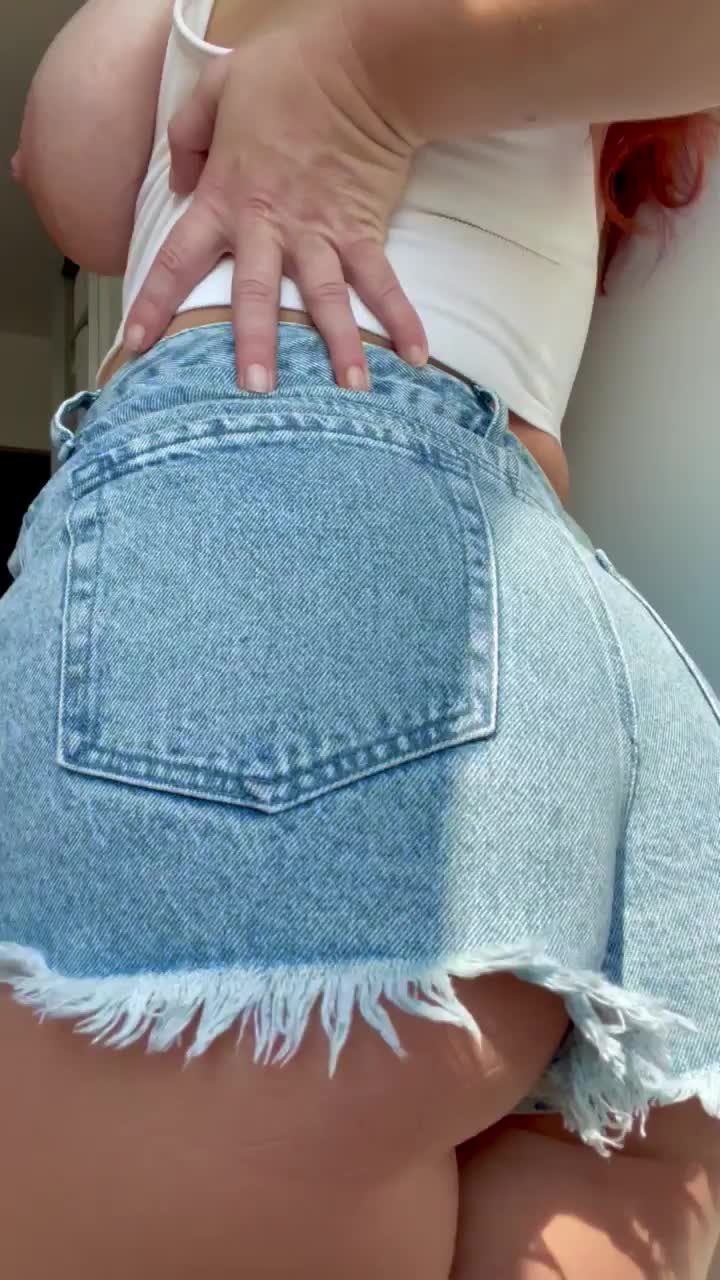 Tastes better than it looks : video clip