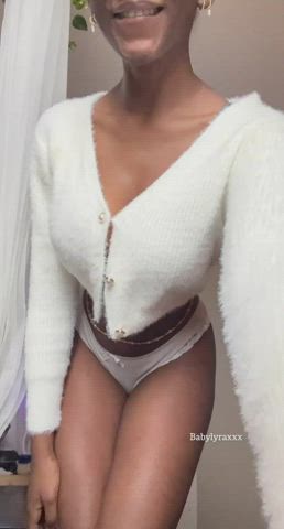 Do you like how I shake my full natural tits? ;) : video clip