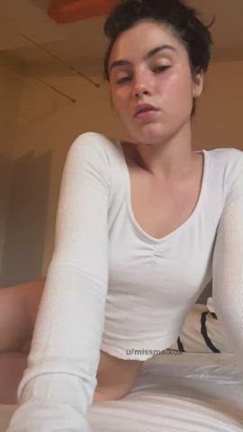 Having tiny tits means never needing a bra 😝 : video clip