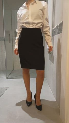Can I be your sexy secretary...? ;) : video clip