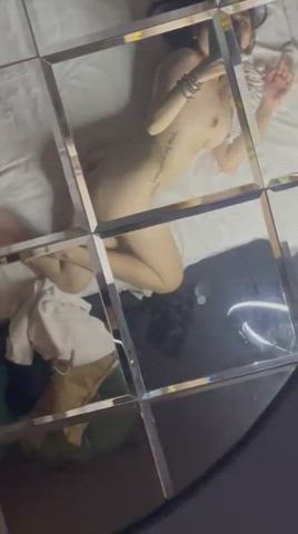 would I be your perfect girlfriend : video clip